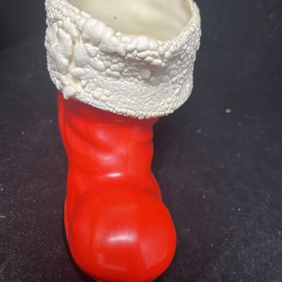 Large Vintage Ceramic Santa Boot Planter. 5 X 7. Red And White Christmas 1962 - Picture 9 of 9